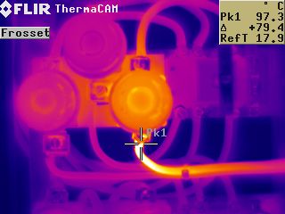 Termografi billede af løs forbindelse på sikringsholder